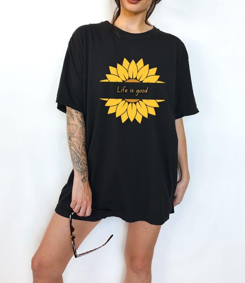 womens oversized tee