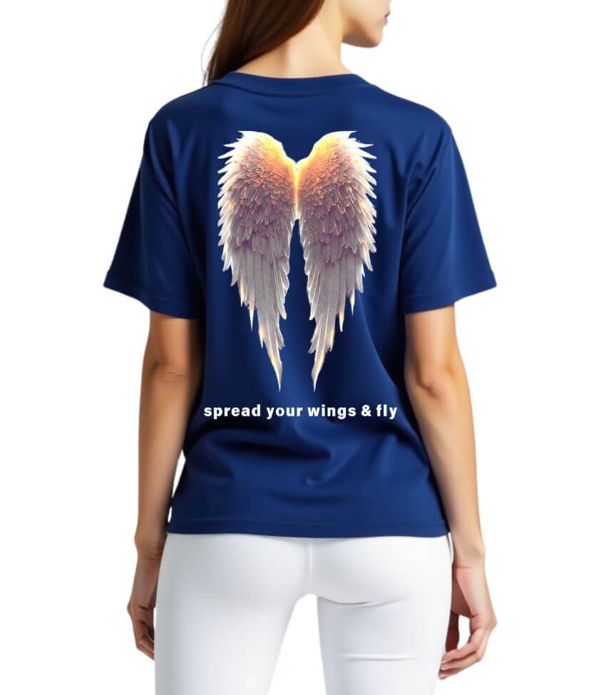 wings | oversized tee