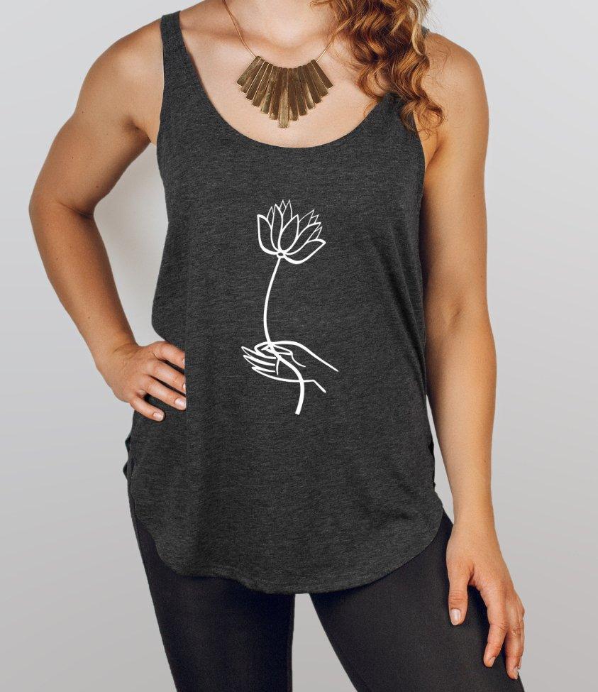 lotus tank top - sunny buttons