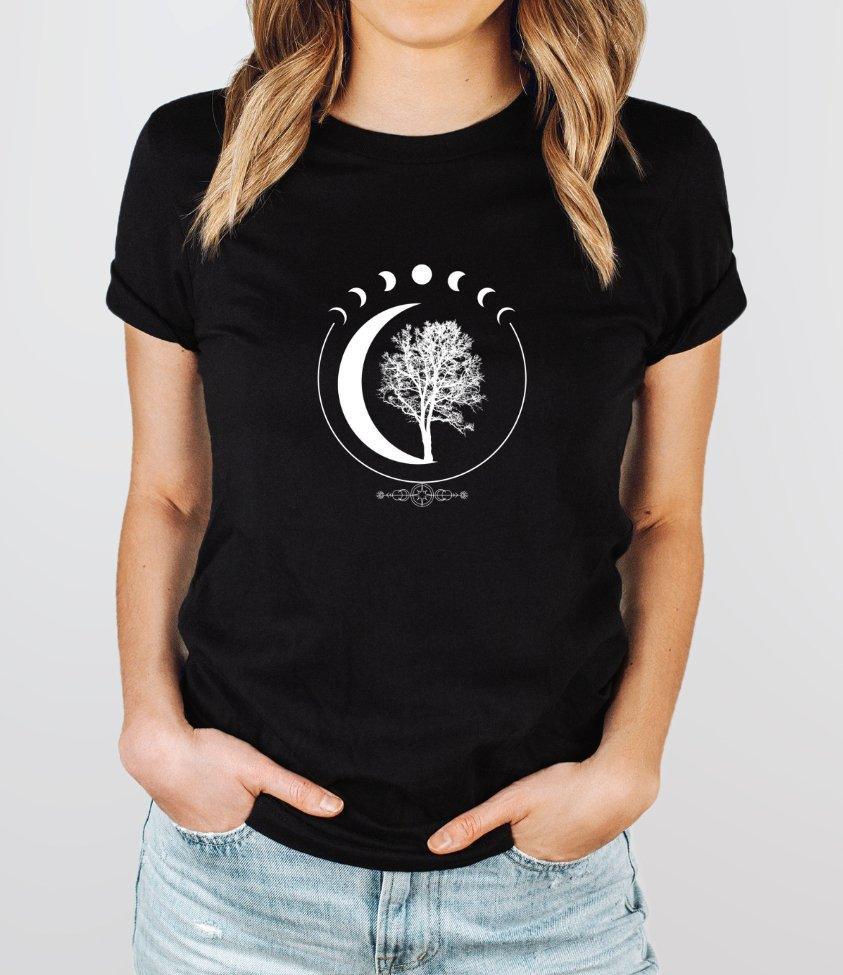 moon phases | tee - sunny buttons